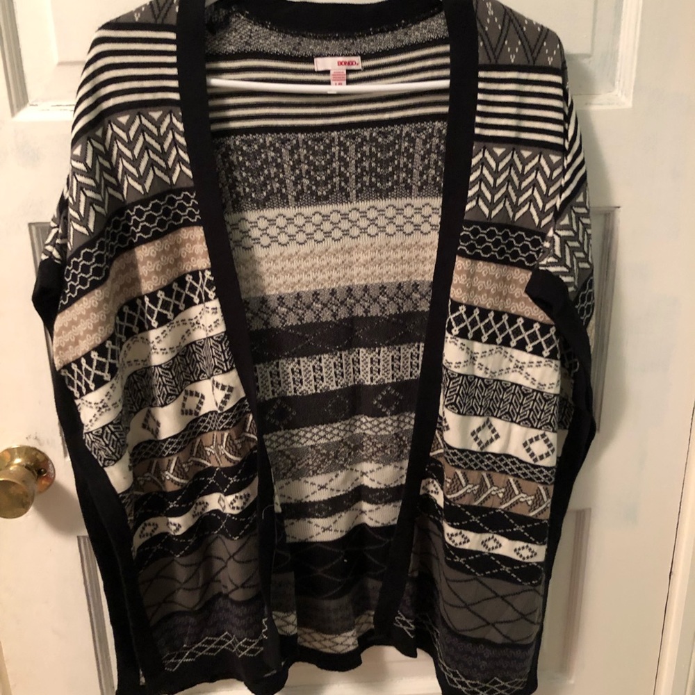 Patterned Cardigan